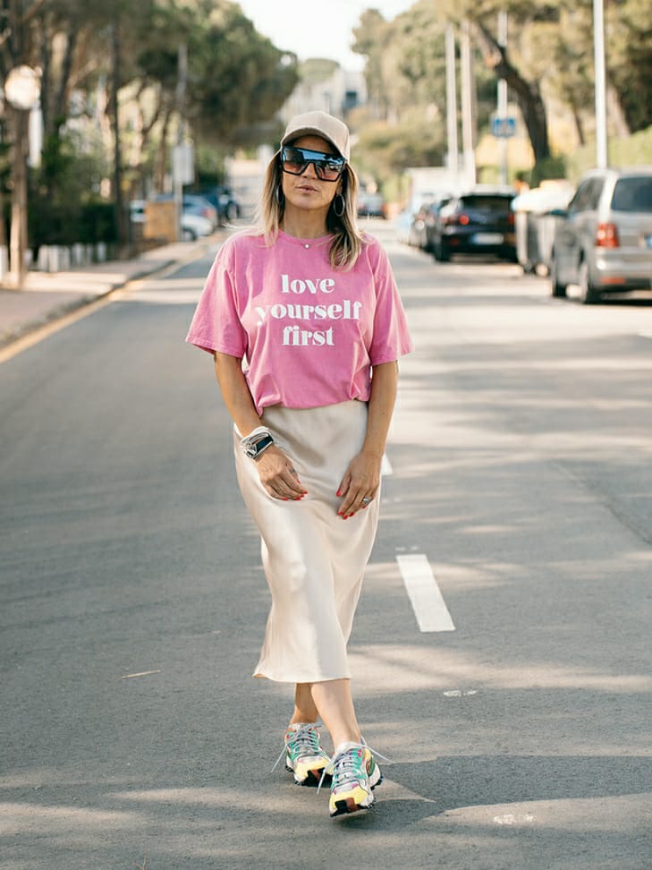 Camiseta Rosa ( Ámate a ti misma )